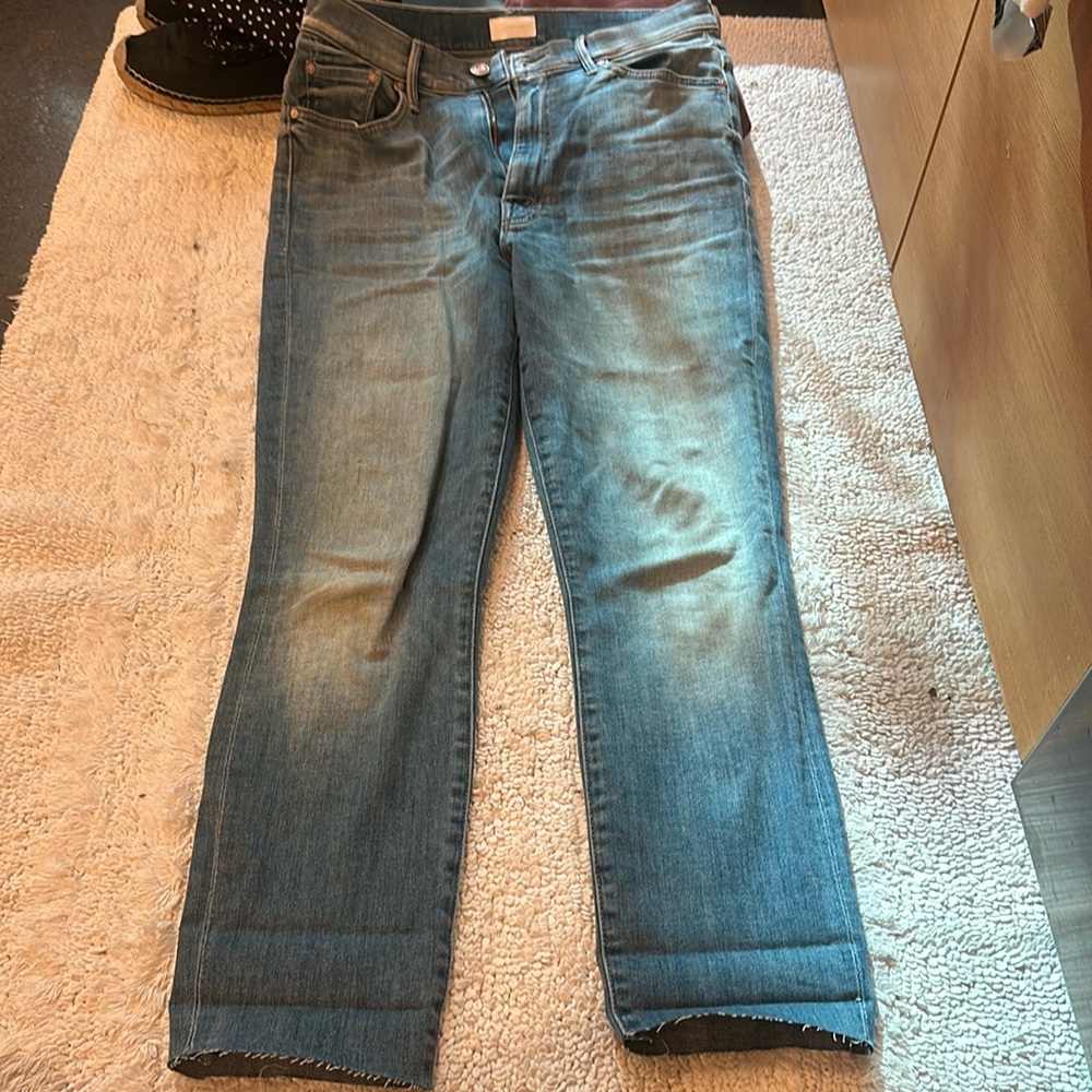 Mother distress jeans